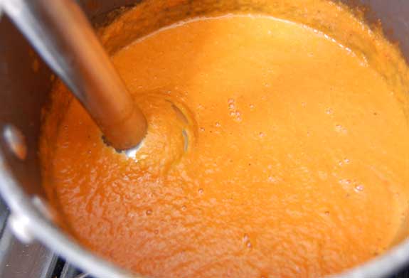 blending the tomato soup