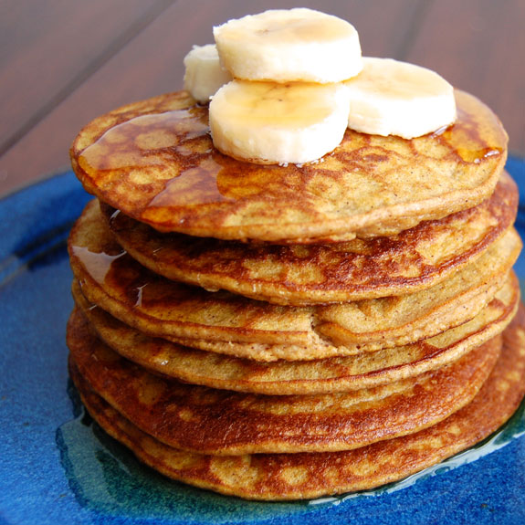 Healthy Pumpkin Pancakes (Gluten-Free) | Paleo Grubs