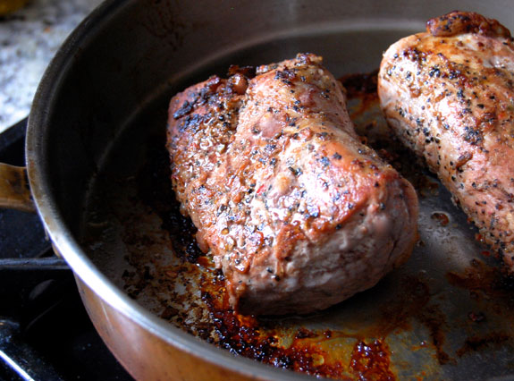 Pork Tenderloin with Caramelized Apples  Paleo Grubs