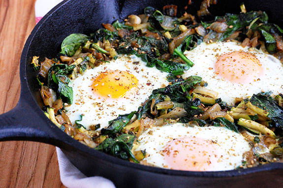 Green Paleo Shakshuka (Good for Any Meal) - Paleo Grubs