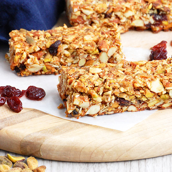 homemade crunchy granola bars