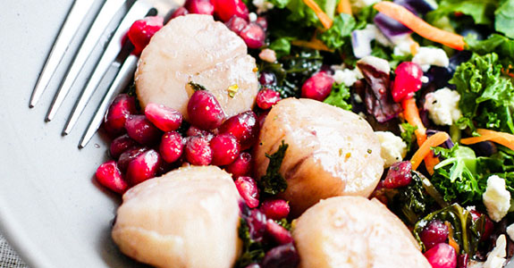 Maple Balsamic-Glazed Scallops With Pomegranate