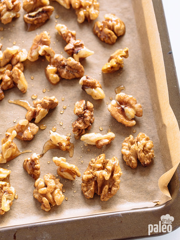 Cinnamon Honey Roasted Walnuts - Paleo Grubs