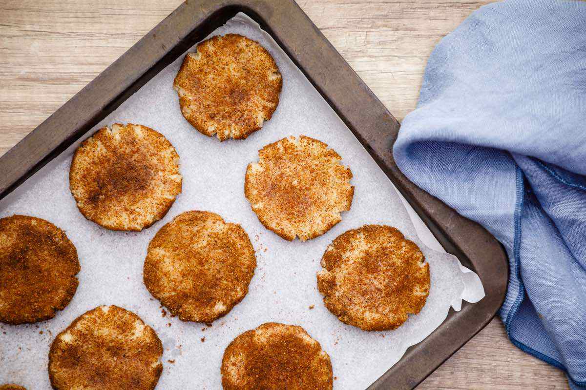 baked cookies