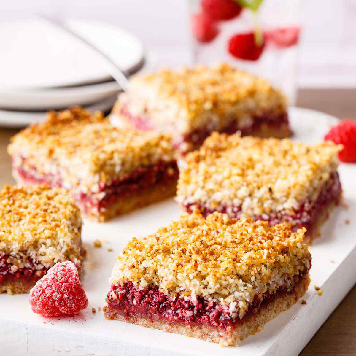 Raspberry Crumble Breakfast Bars - Paleo Grubs