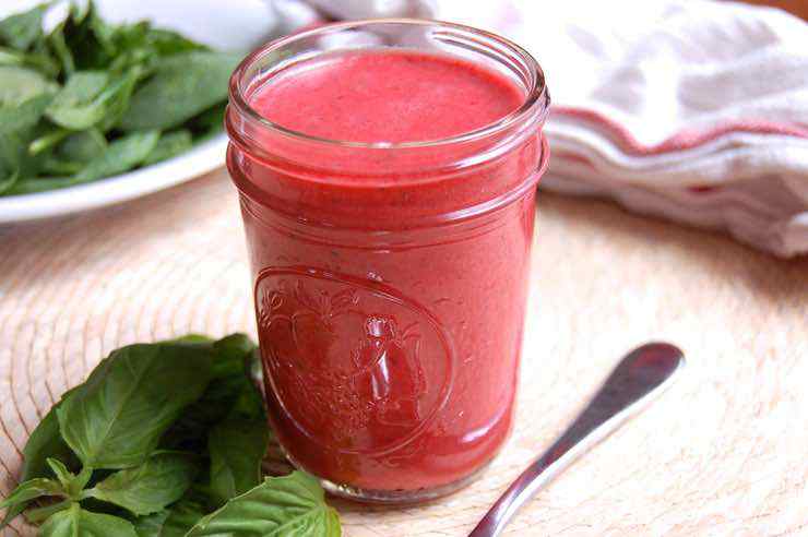 Paleo Raspberry Vinaigrette