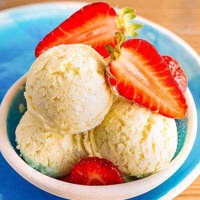 Classic Paleo Vanilla Ice Cream