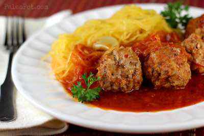 Easy Paleo Spaghetti Squash and Meatballs