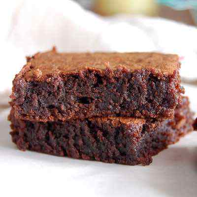 Easy and Flourless Fudgy Paleo Brownies