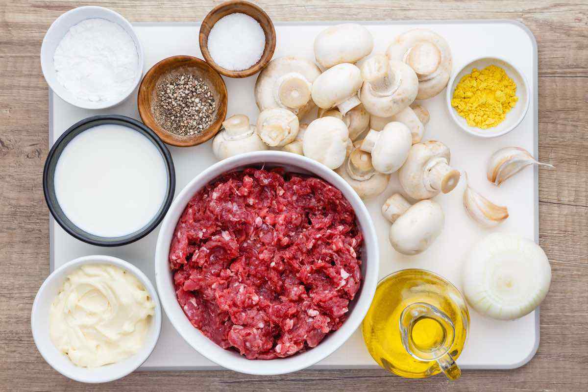 Zucchini Noodle Ground Beef Stroganoff Casserole