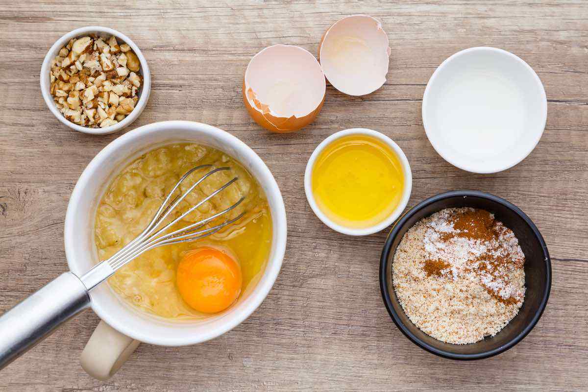 3-Min Moist & Fluffy Banana Mug Cake - The Toasted Pine Nut