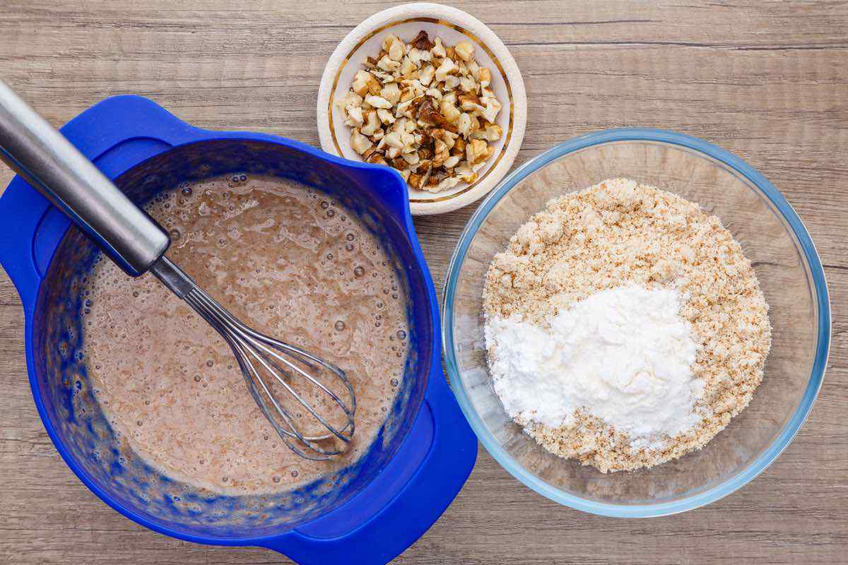 Easy Paleo Banana Bread Pancakes