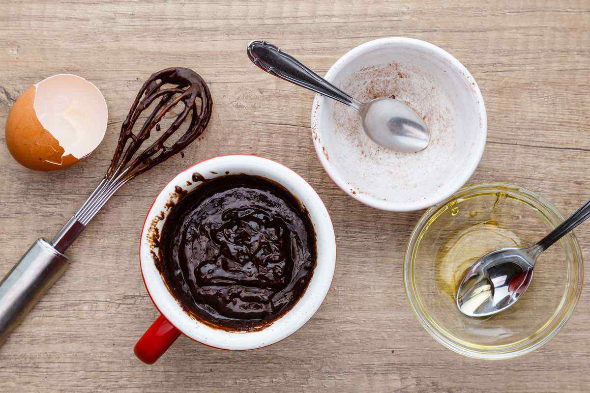 Fudgy Paleo Brownie in a Mug