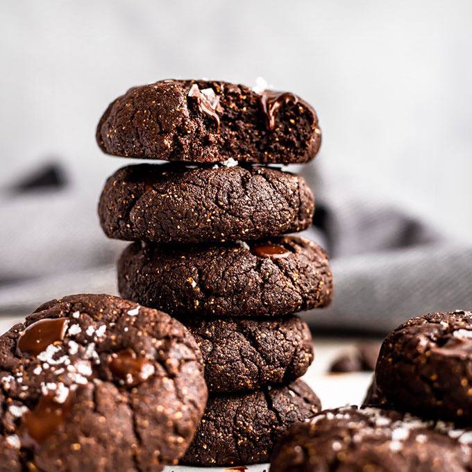 Flourless Paleo Chocolate Almond Butter Cookies