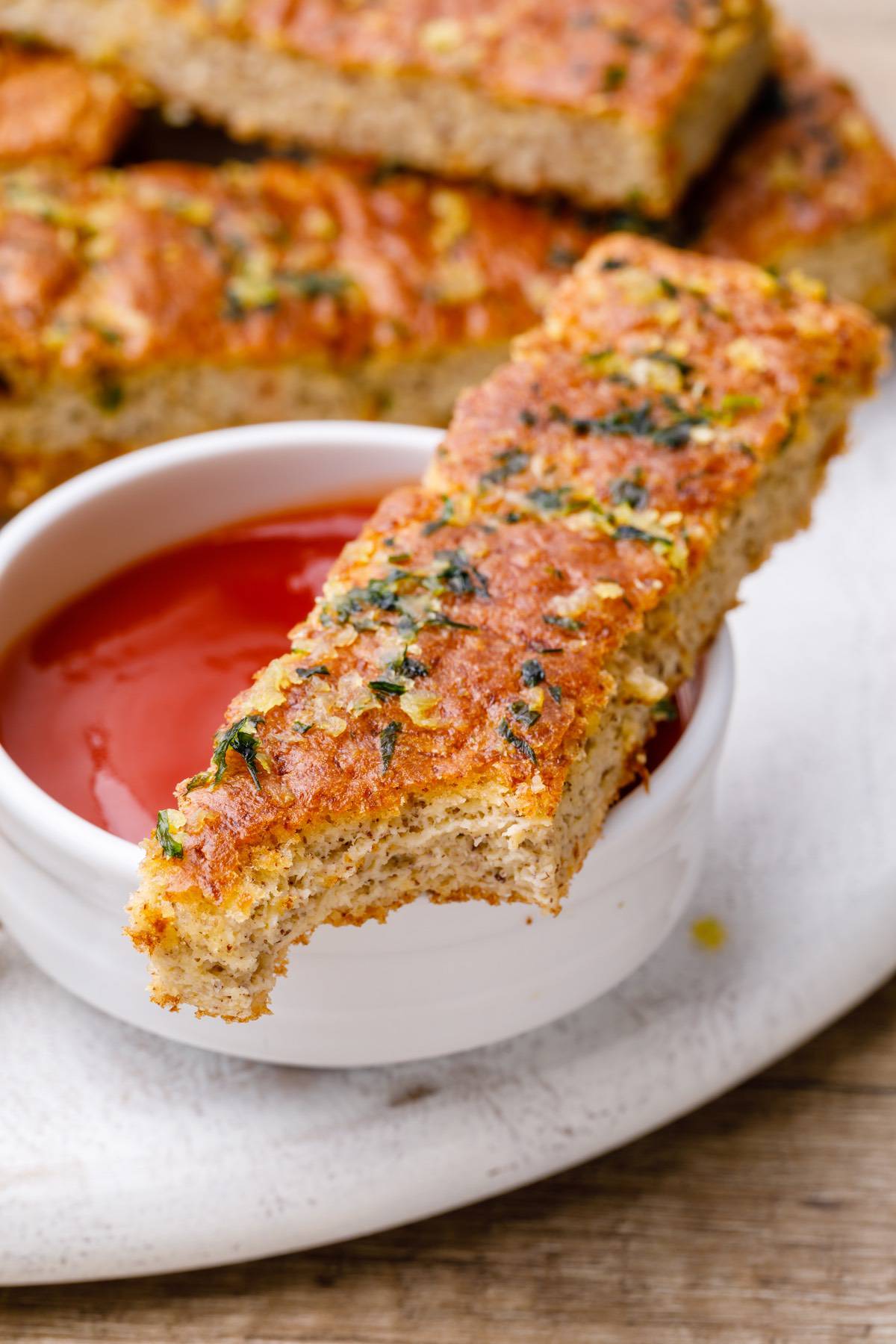 garlic cauliflower breadsticks