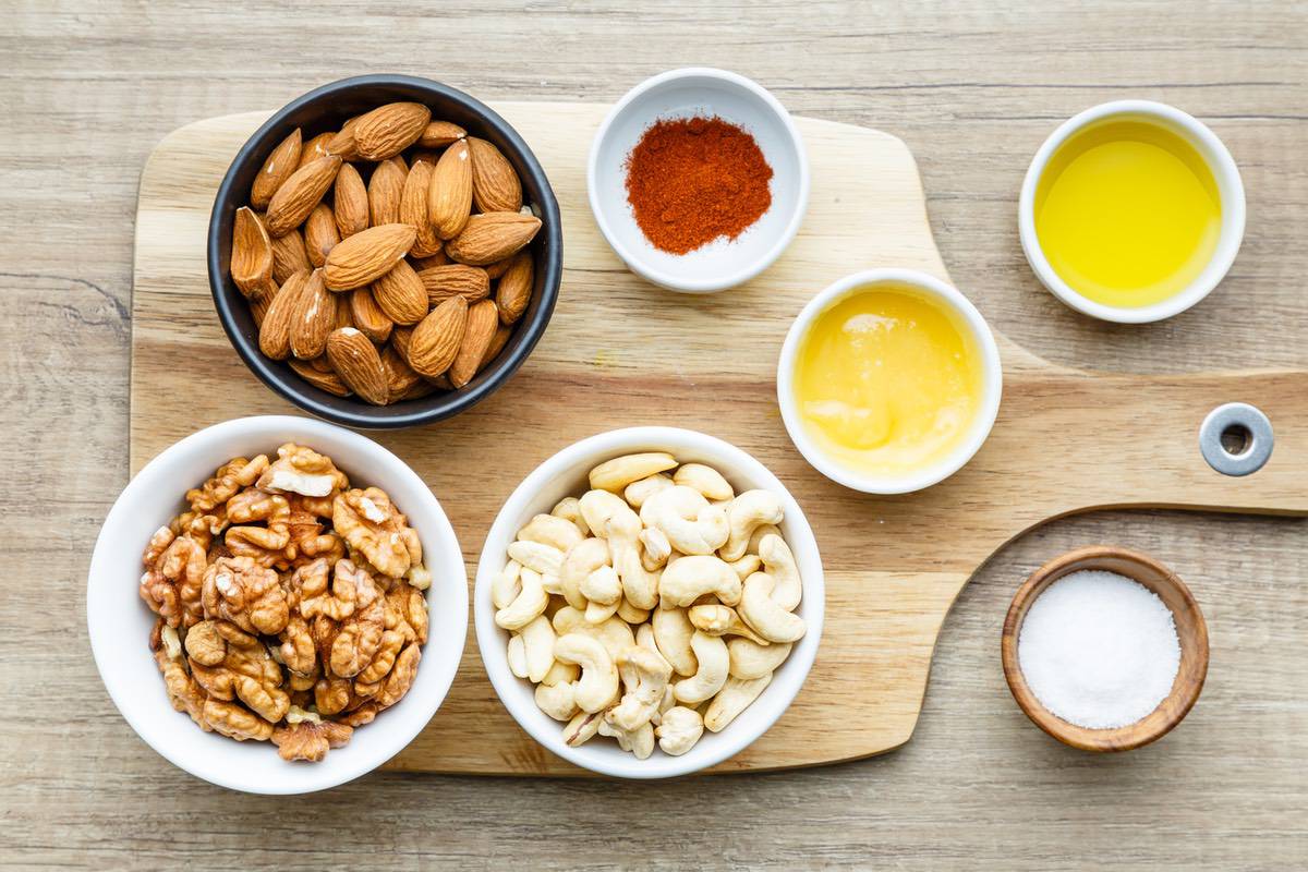 Honey Glazed Nuts with Sesame Seeds, Almonds & Cashews