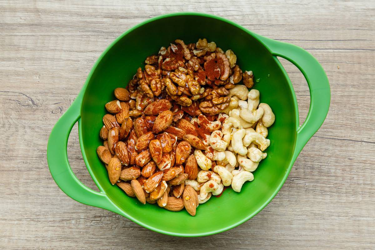 Honey Roasted Nuts (Cashews, Almonds & Walnuts) - Paleo Grubs