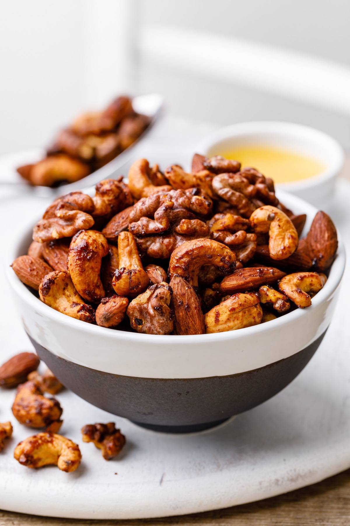 Honey Roasted Nuts (Cashews, Almonds & Walnuts) - Paleo Grubs