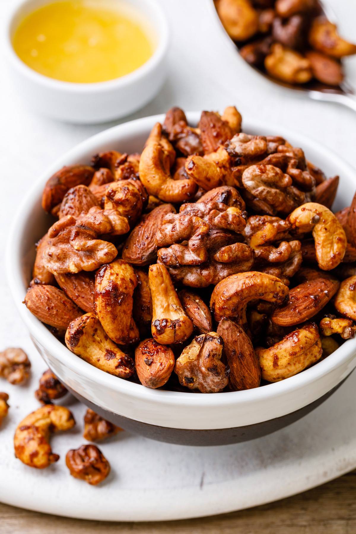 Honey Roasted Nuts (Cashews, Almonds & Walnuts) - Paleo Grubs