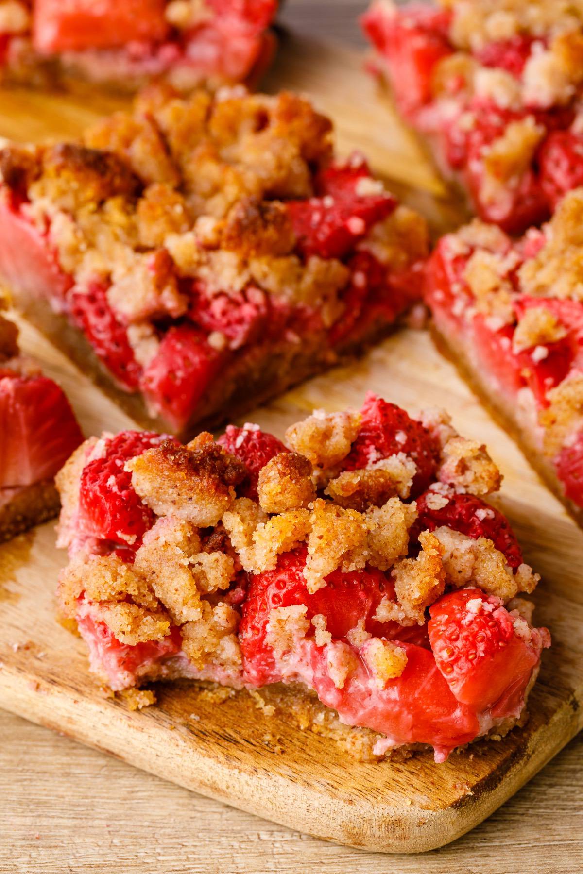 Strawberry Shortcake Crumb Bars