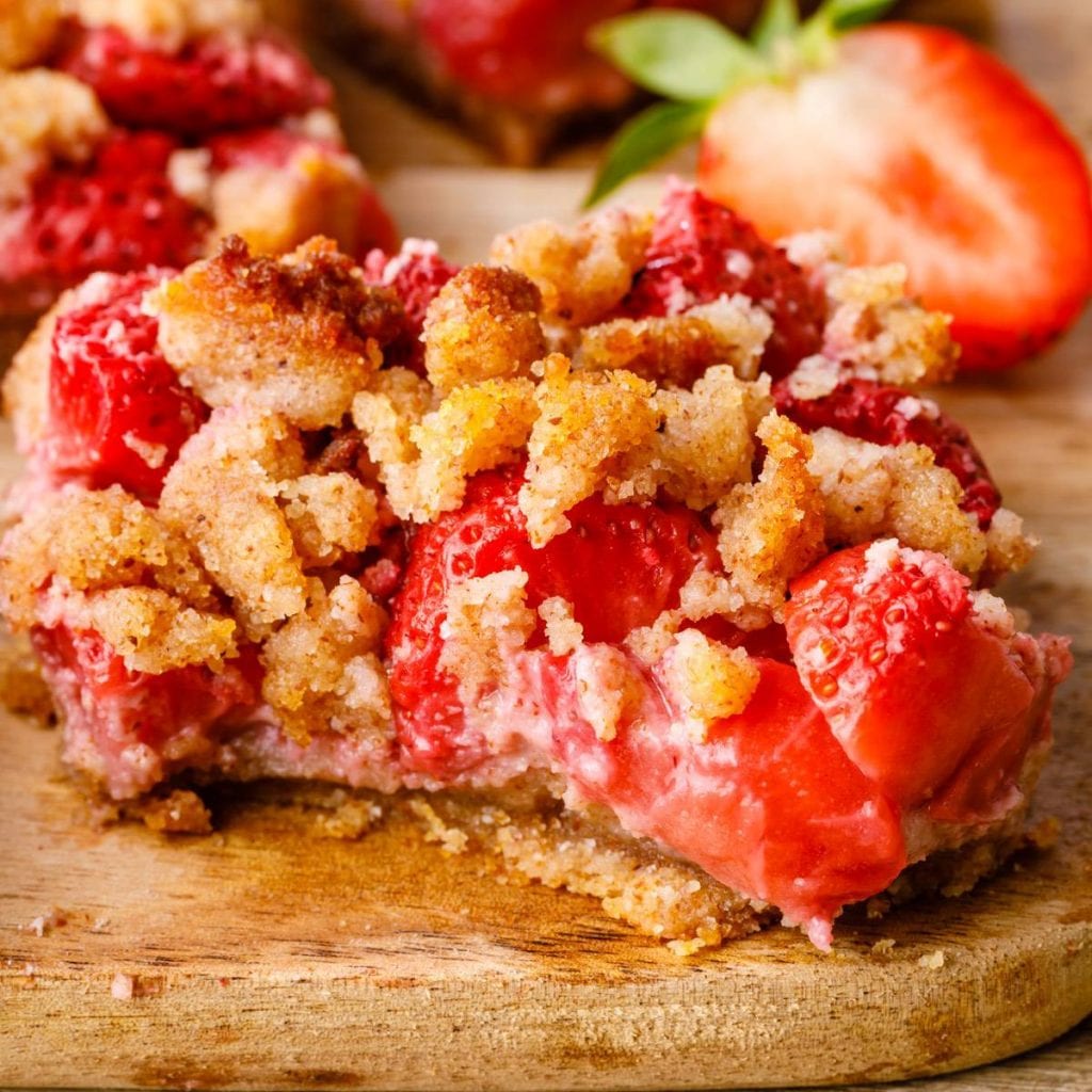 Strawberry Shortcake Crumb Bars