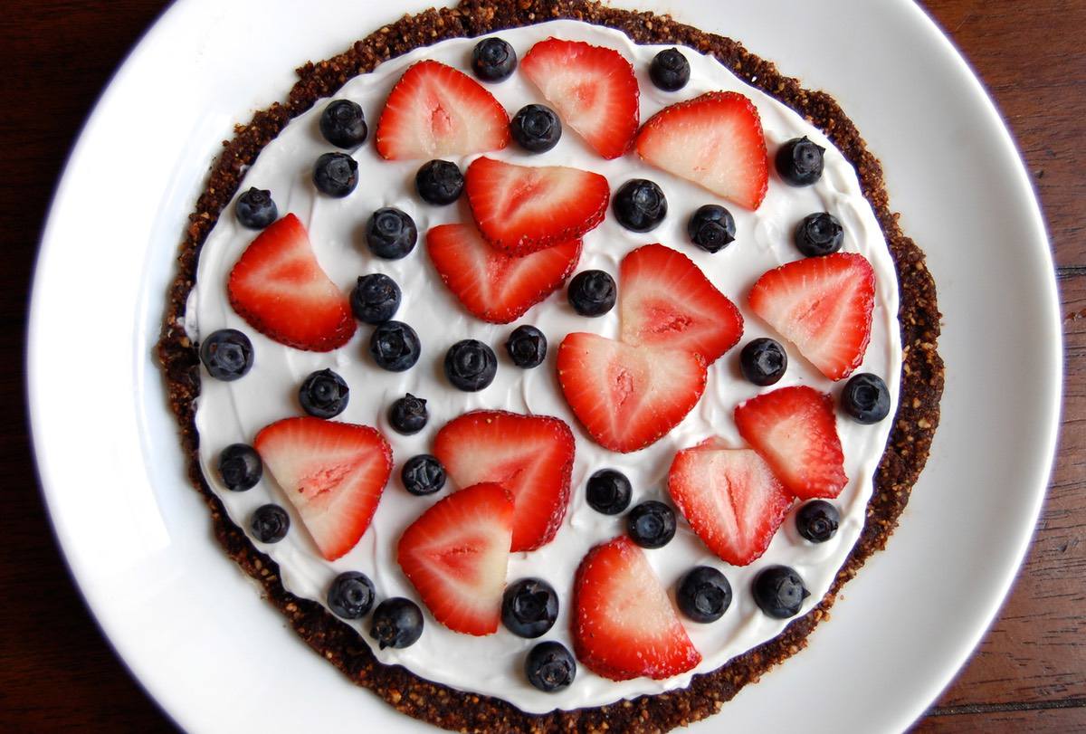 No Bake Dessert Pizza