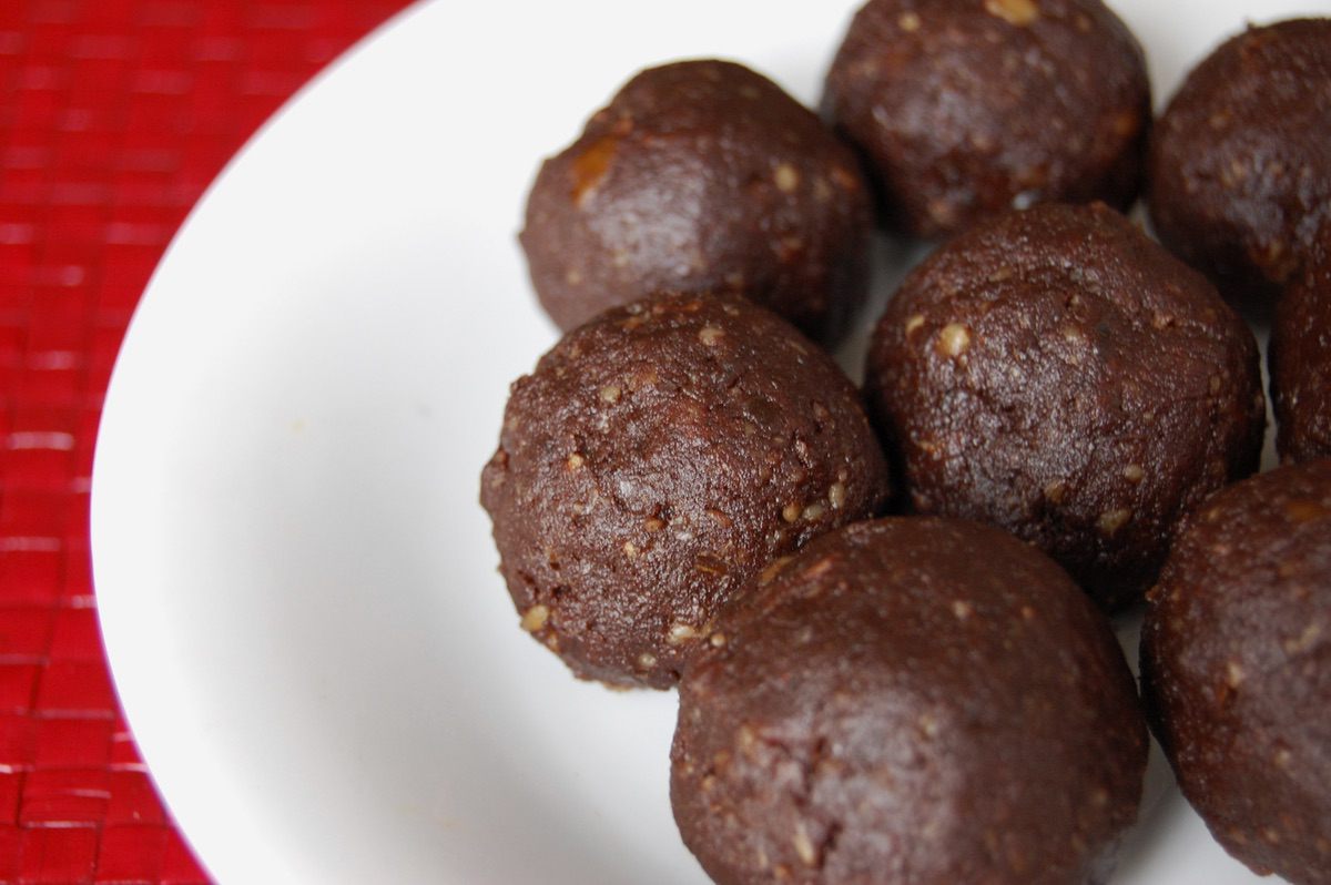 Paleo Brownie Bites Recipe